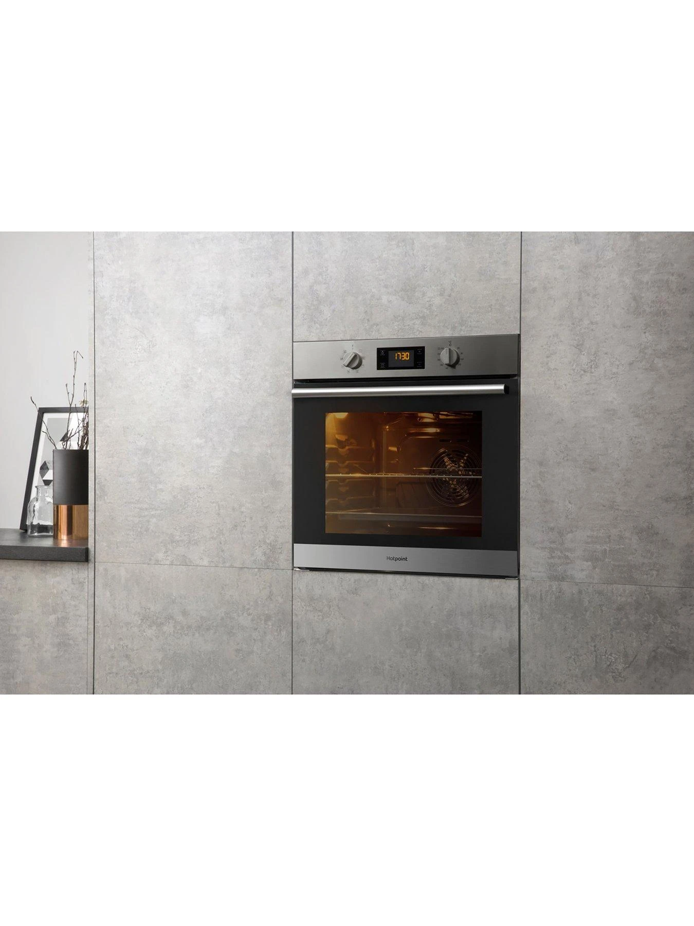 Hotpoint Class 2 SA2540HIX 60cm Built-In Electric Single Oven - Stainless Steel - Image 3