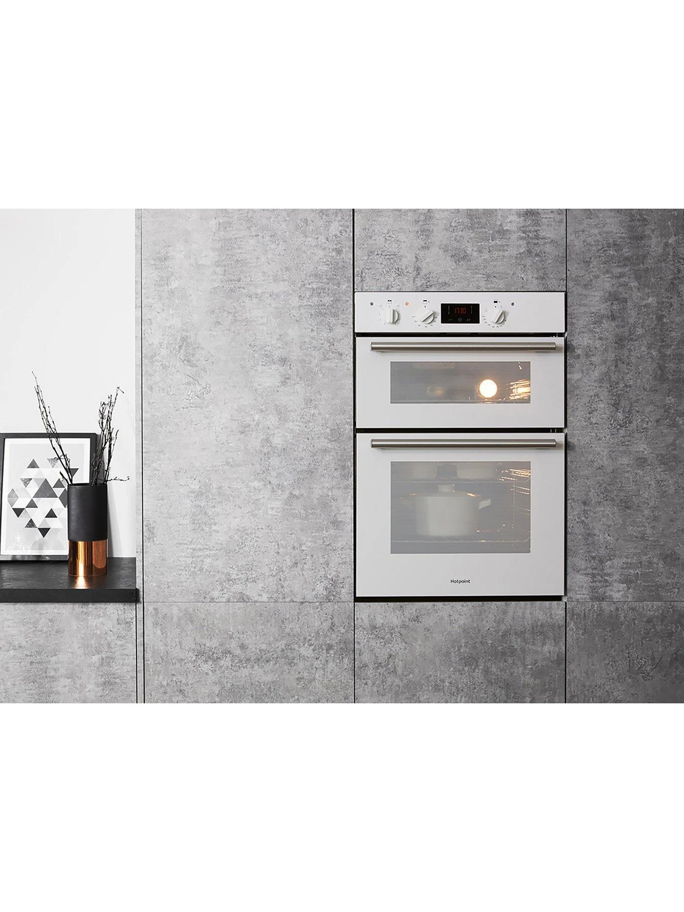 Hotpoint DD2540WH Built-In 60cm Width, Electric Double Oven - White - Image 3