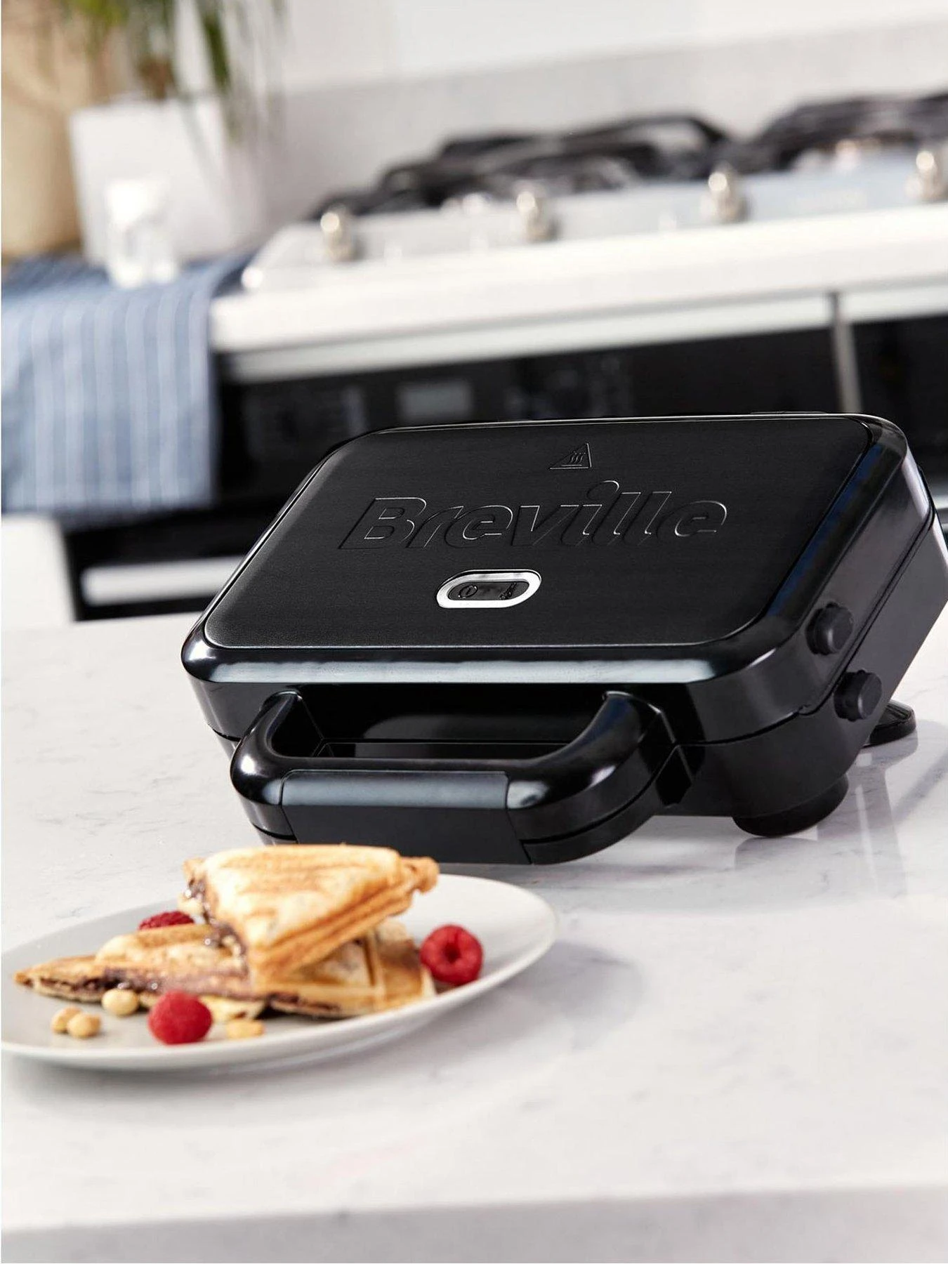 Breville Ultimate Deep Fill Sandwich Toaster - Image 3
