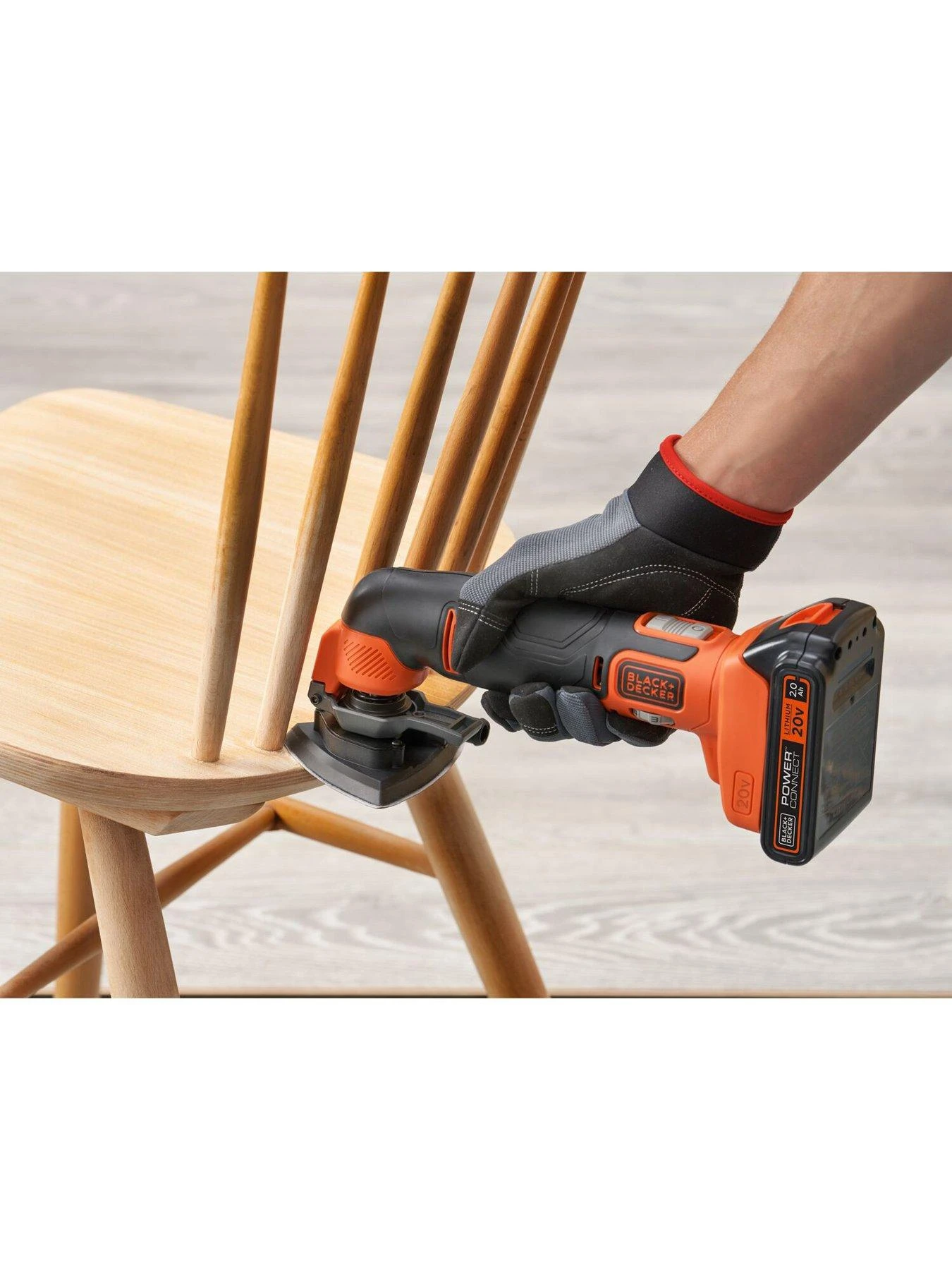 Black & Decker 18V Oscillating Tool 2Ah 400mA Kibox - Image 5