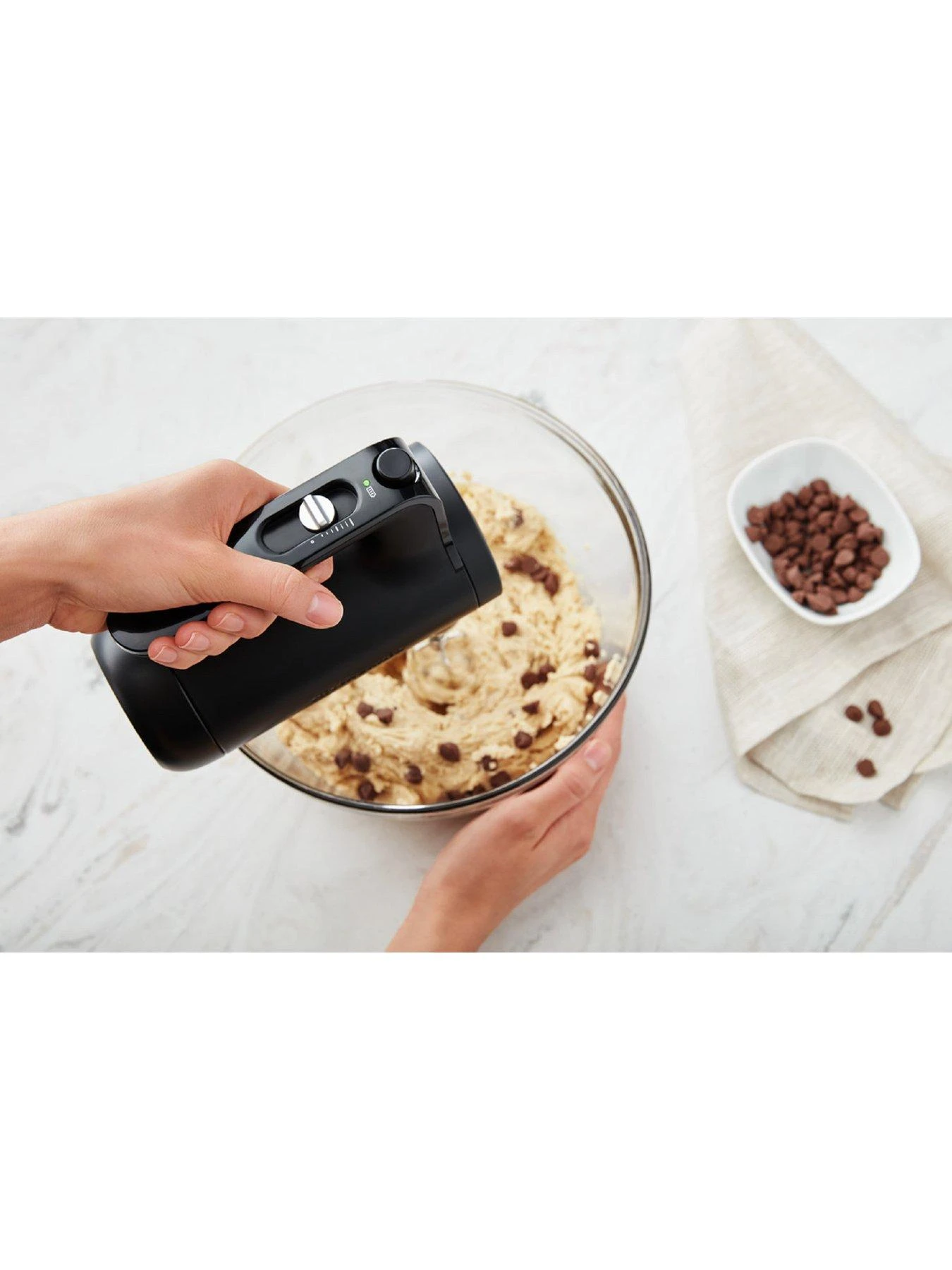 KitchenAid 7 Speed Cordless Hand Mixer - Image 4