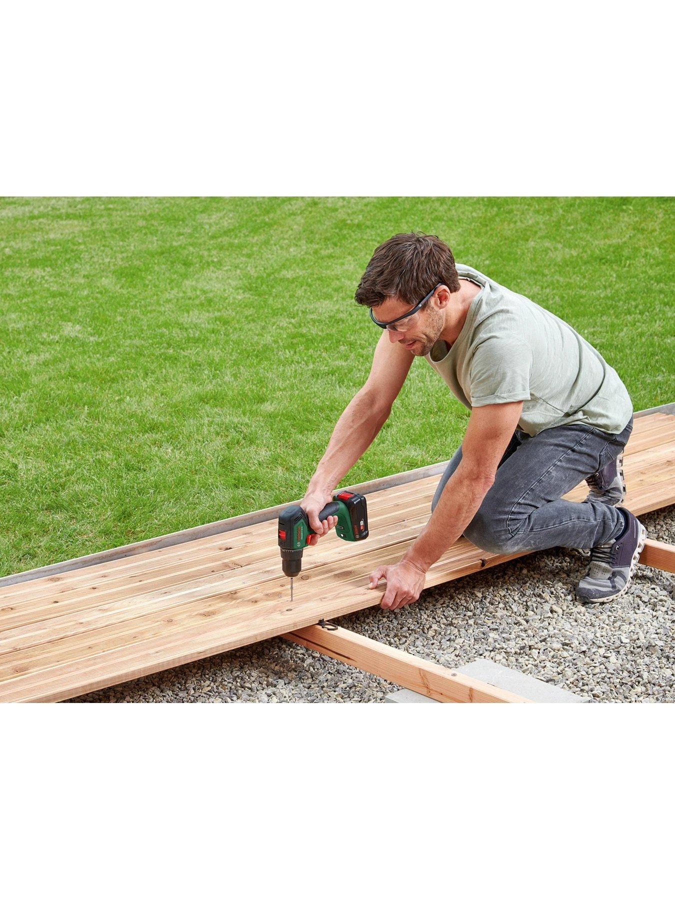 Bosch UniversalDrill 18V-60 Cordless 2-Speed Drill/Driver With 2x 2.0Ah Batteries and AL 18V-20 Charger - Image 6