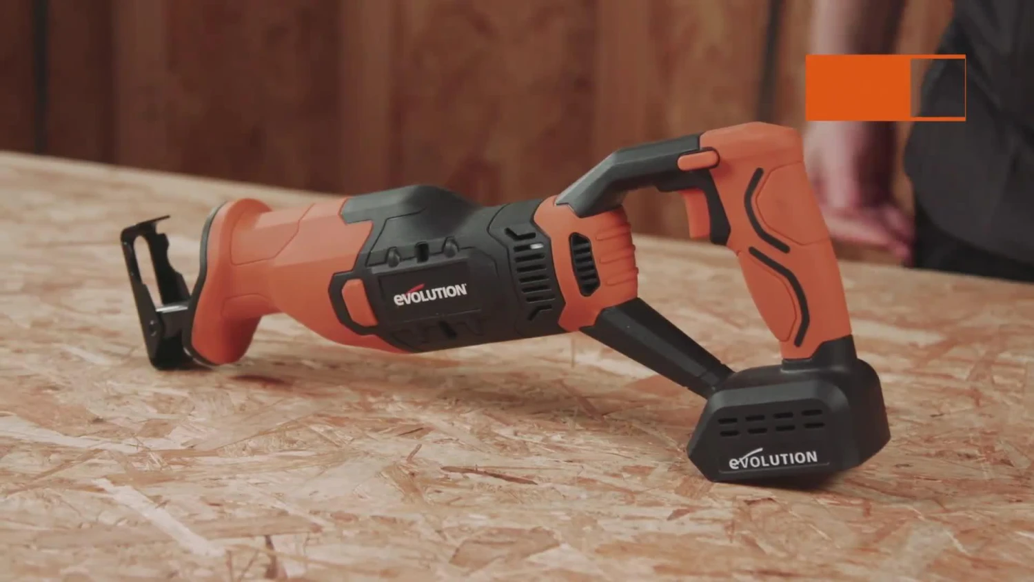 EVOLUTION R150RCP-Li 18V Li-Ion EXT Cordless Reciprocating Saw - Tool Only - Image 7