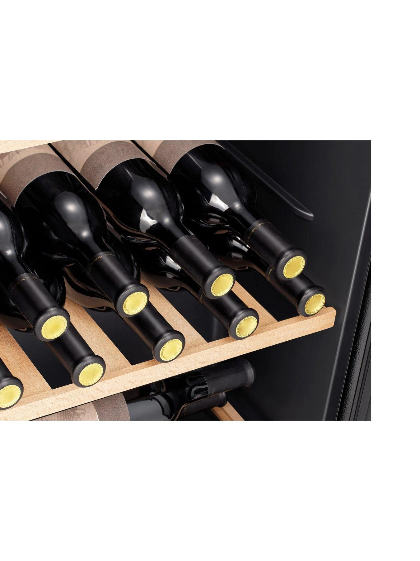 Hisense RW12D4NWG0 48cm Wide, 30 Bottle, Freestanign Wine Cooler - Black - Image 6