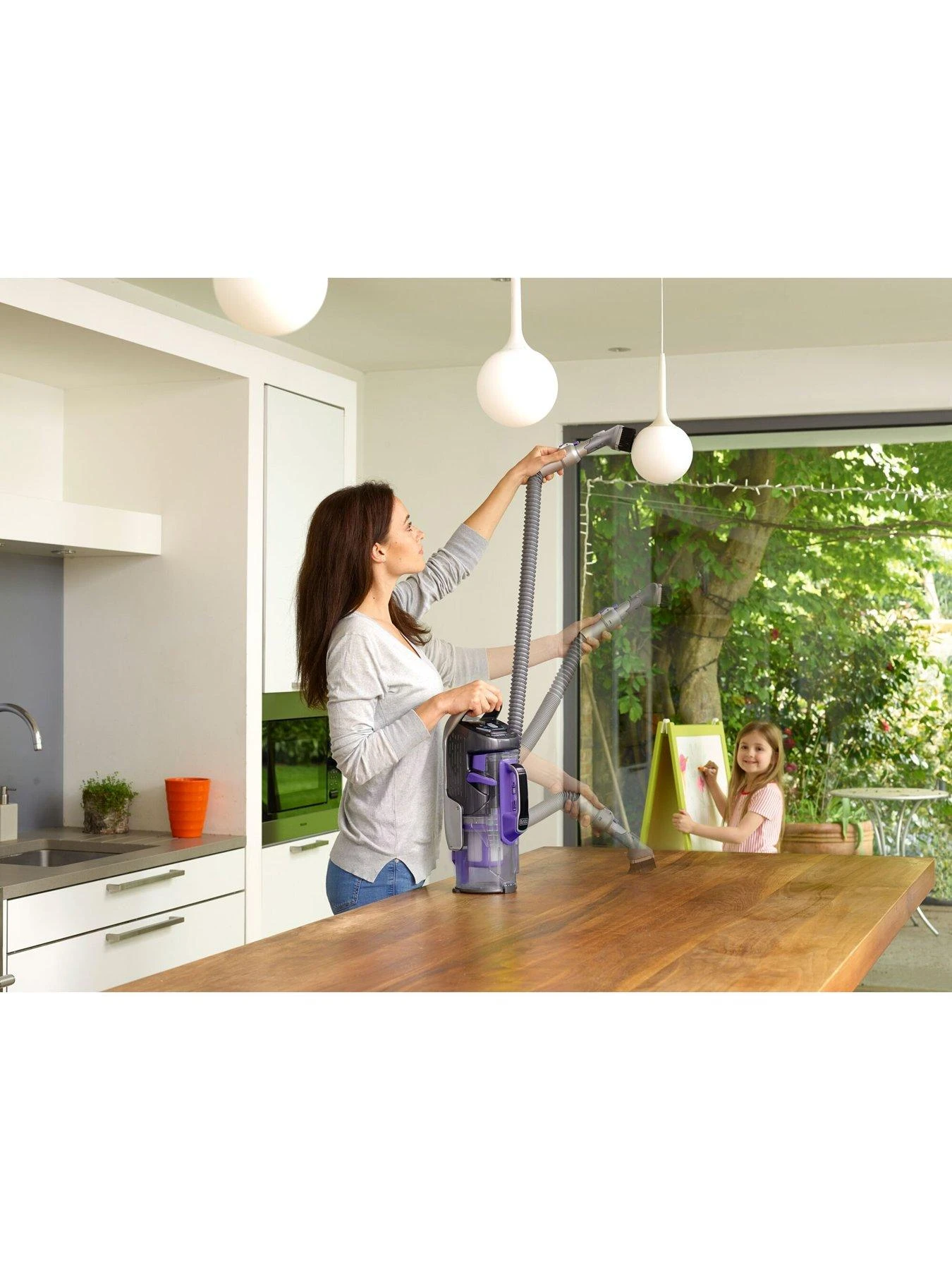 Black & Decker BLACK+DECKER 18V Cordless Multipower Pet Vacuum Cleaner CUA525BHP-GB - Image 5